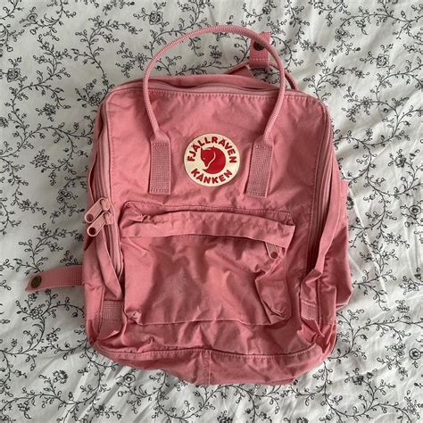 genuine fjällräven kanken backpack